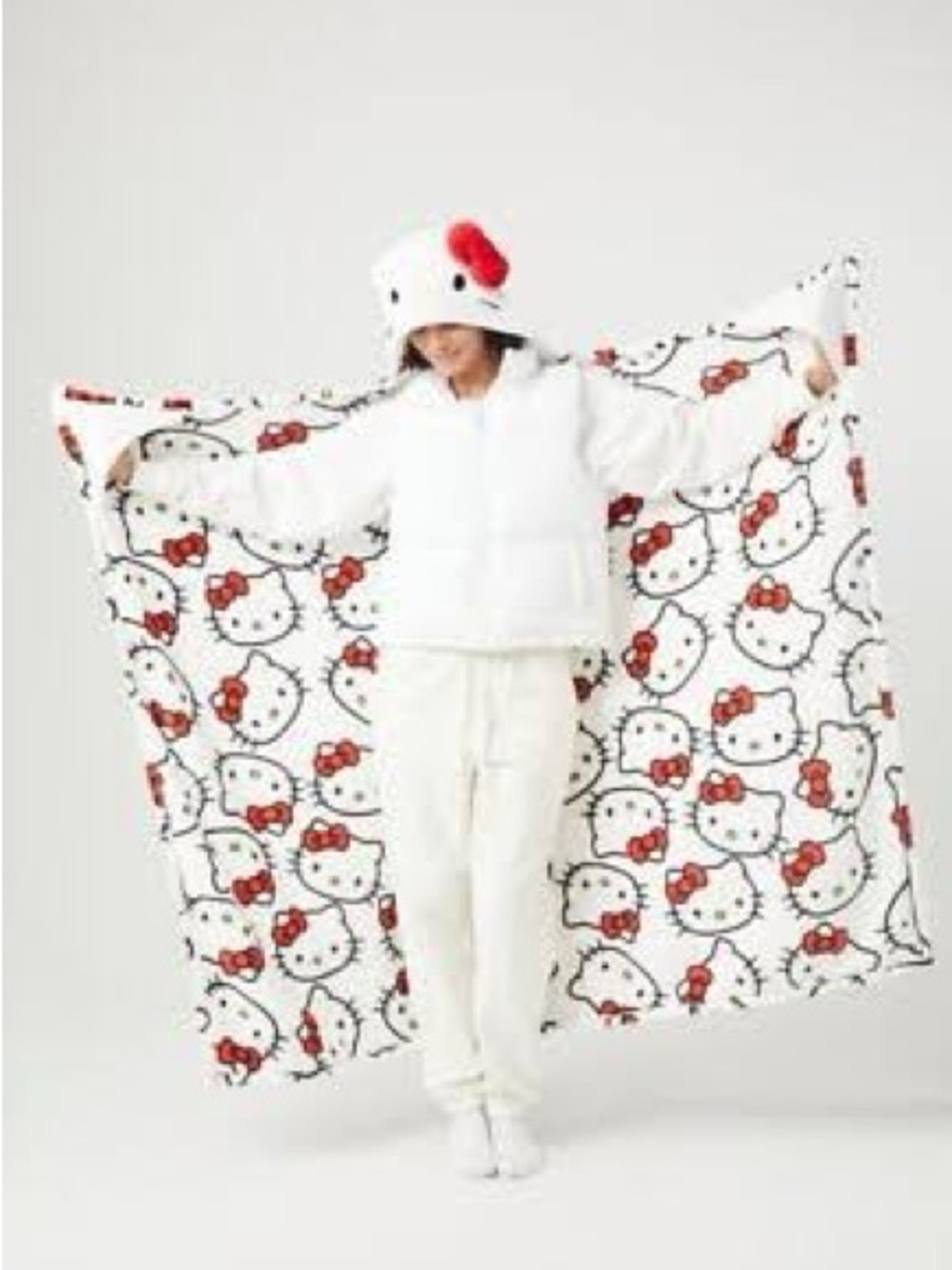 Forever 21 x Hello Kitty Hooded Blanket (Red & White). NEW WITH TAG